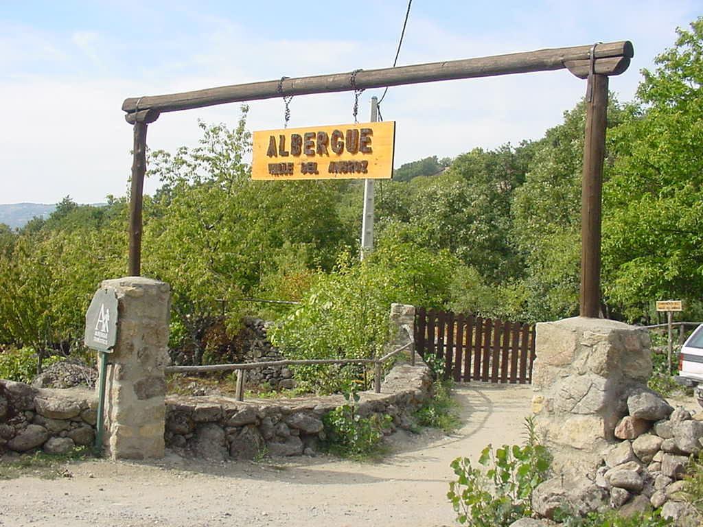 Albergue Turistico Valle Del Ambroz Hervás Exterior photo